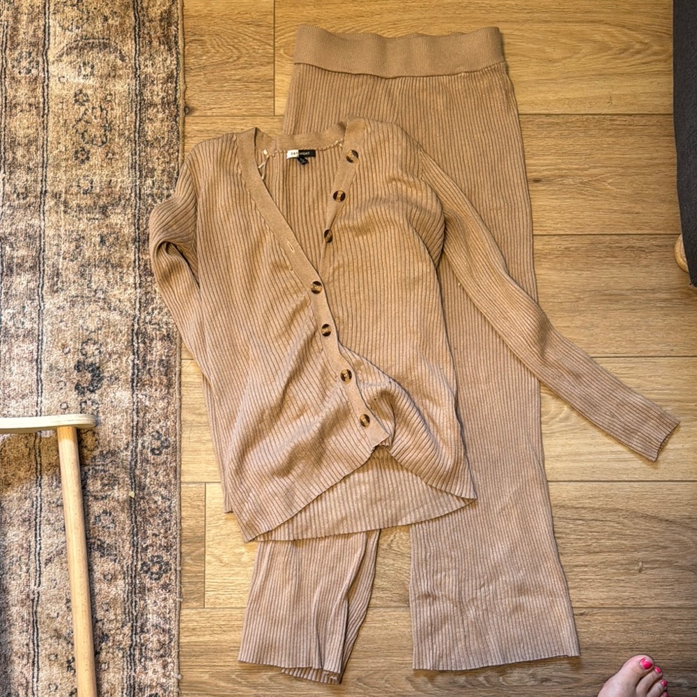 Women's Tan Ribbed Knit Set